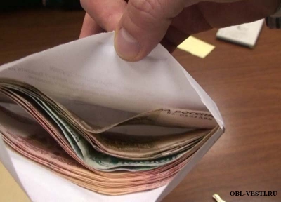 Подмосковные полицейские обложили данью торговцев продуктами